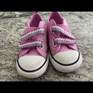 Toddler converse size 10